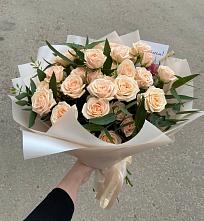 Букет Кремовые розы Латте в Стёпаново