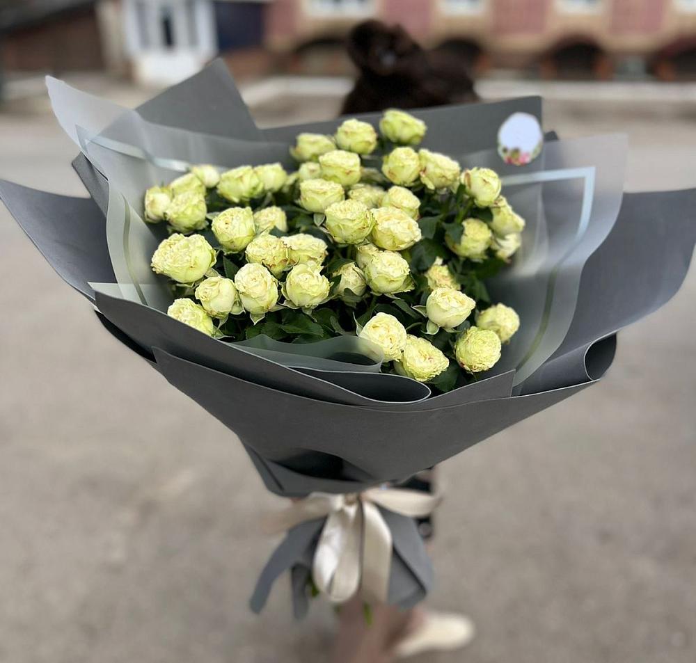 Белые кустовые розы Солинеро в Стёпаново Букет Белые кустовые розы Солинеро в Стёпаново